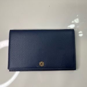 Dagne Dover wallet